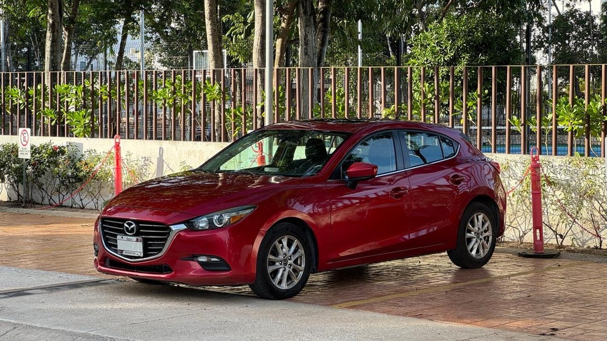 Mazda 3 2017 — Schrägheck zur Monatsmiete an der Riviera Maya, Mexiko